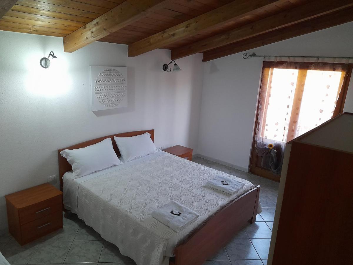 B&B Da Marianna Samugheo Dış mekan fotoğraf